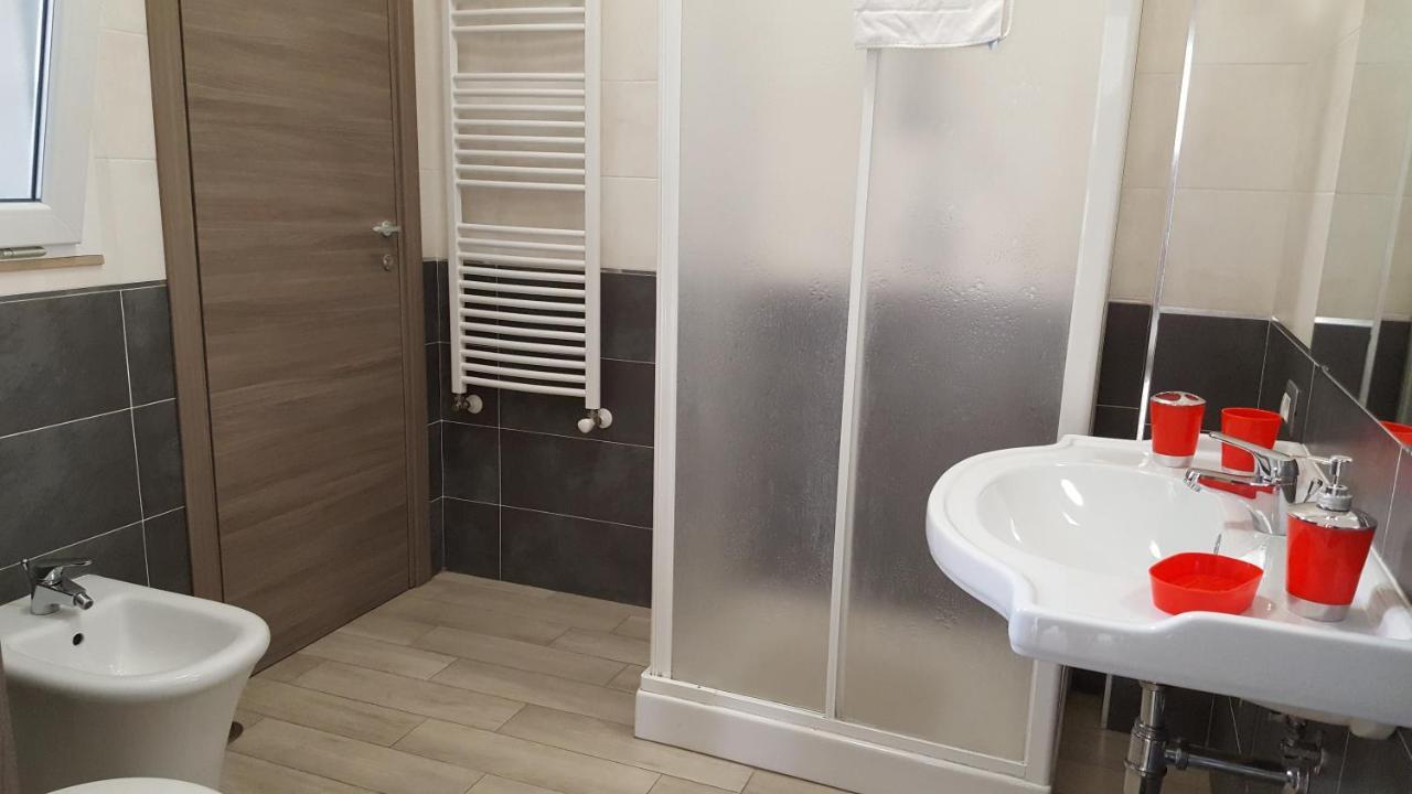Guest House Web Room 피사 외부 사진