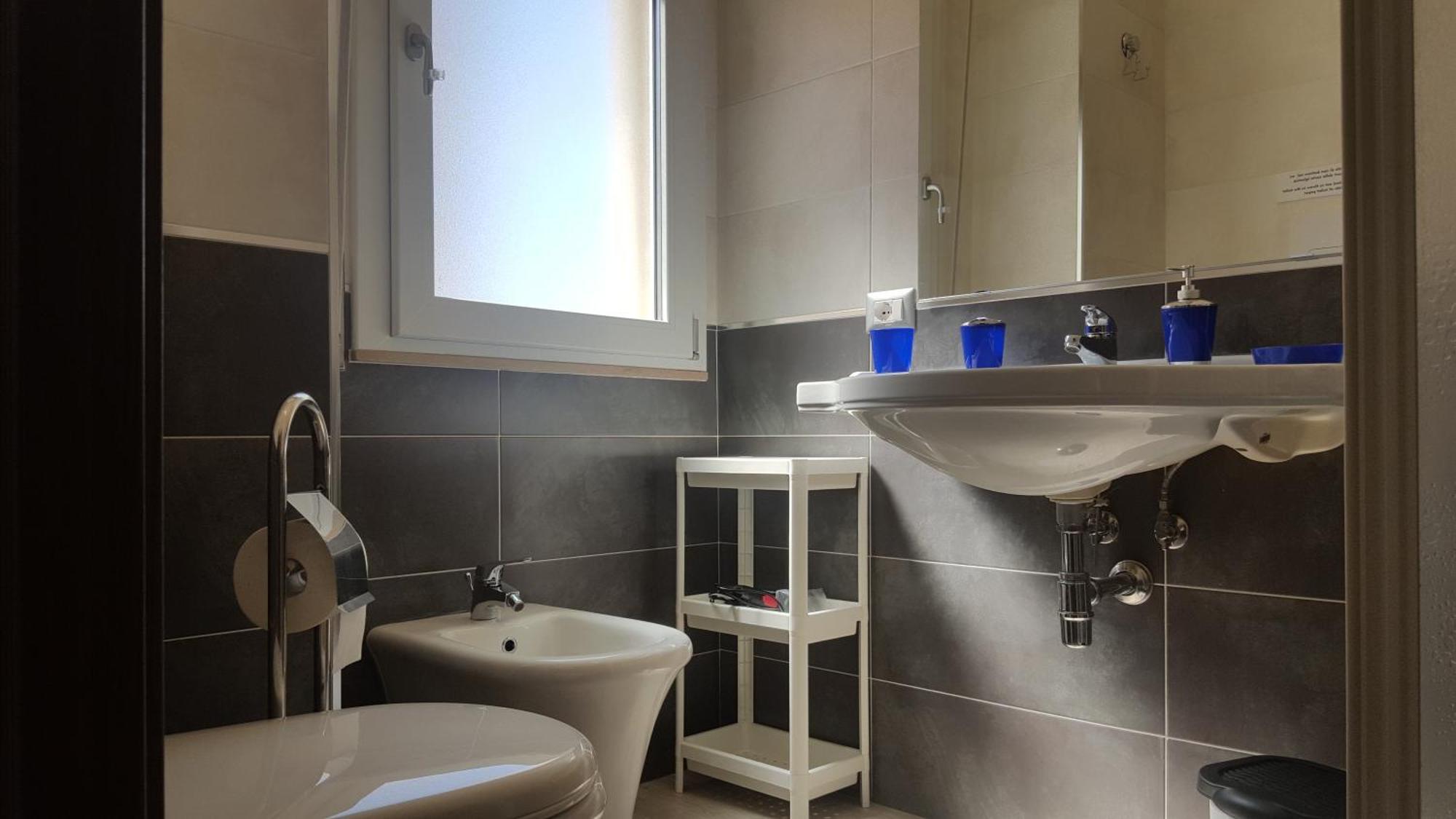 Guest House Web Room 피사 외부 사진