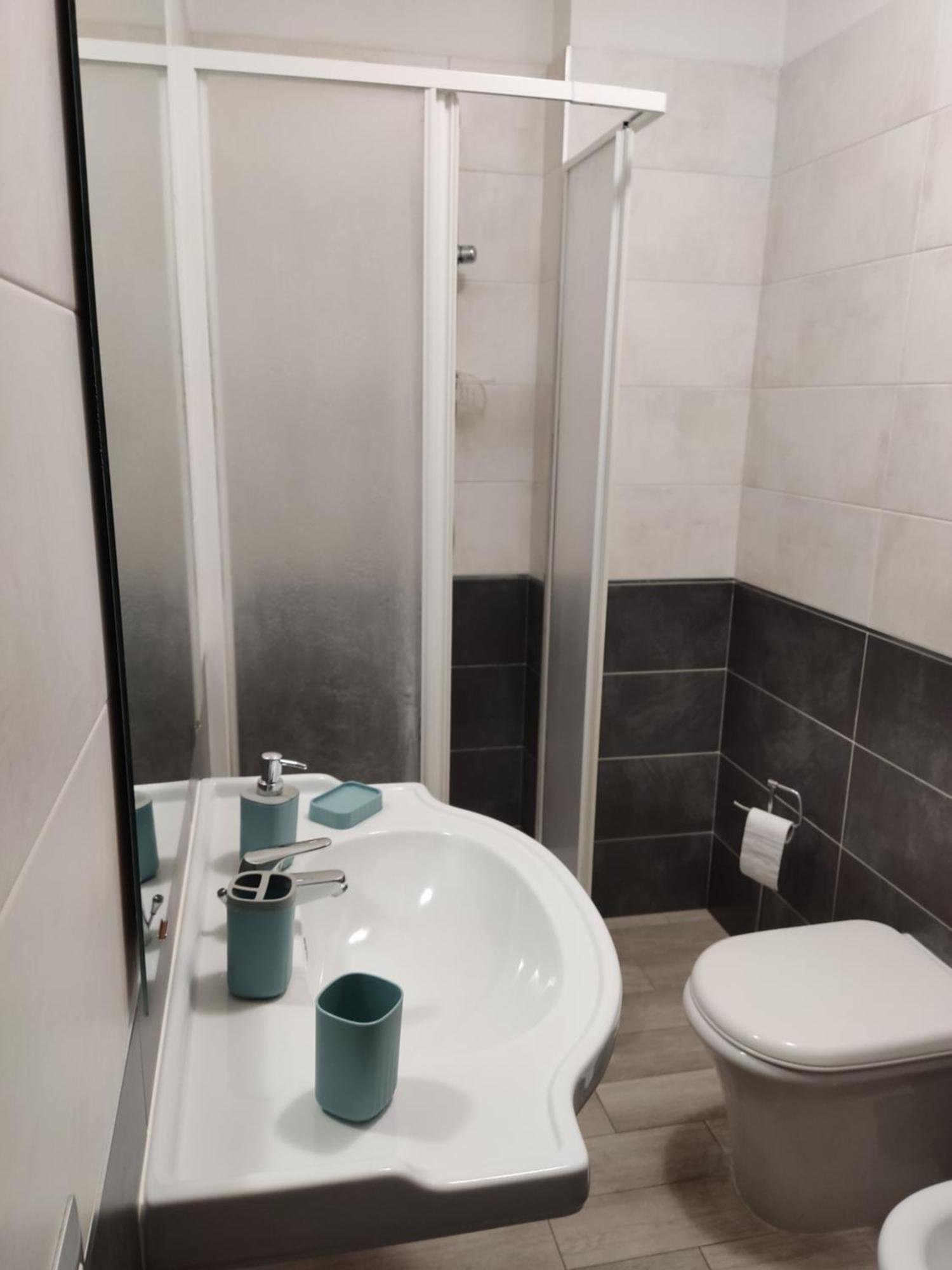 Guest House Web Room 피사 외부 사진