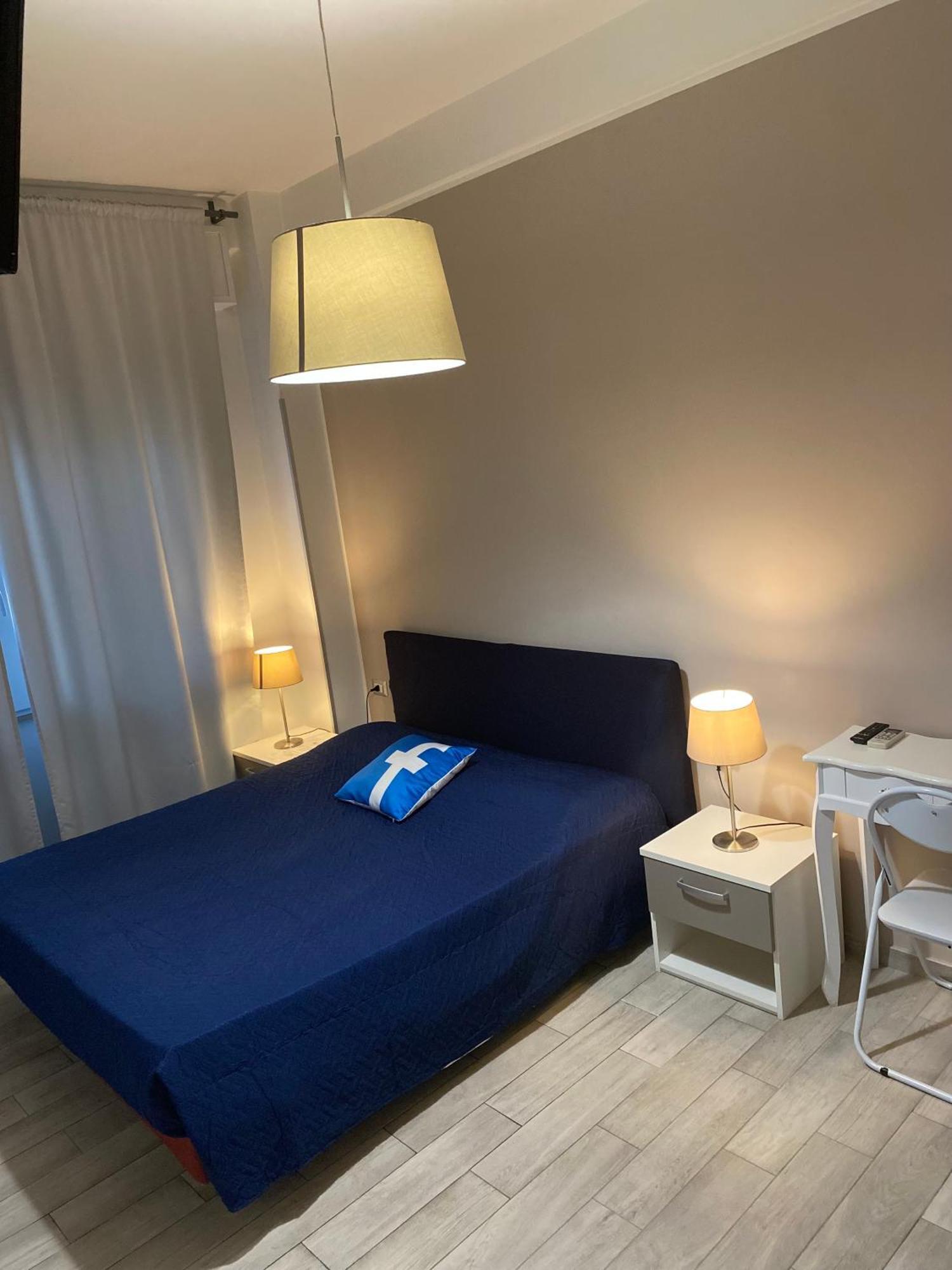Guest House Web Room 피사 외부 사진