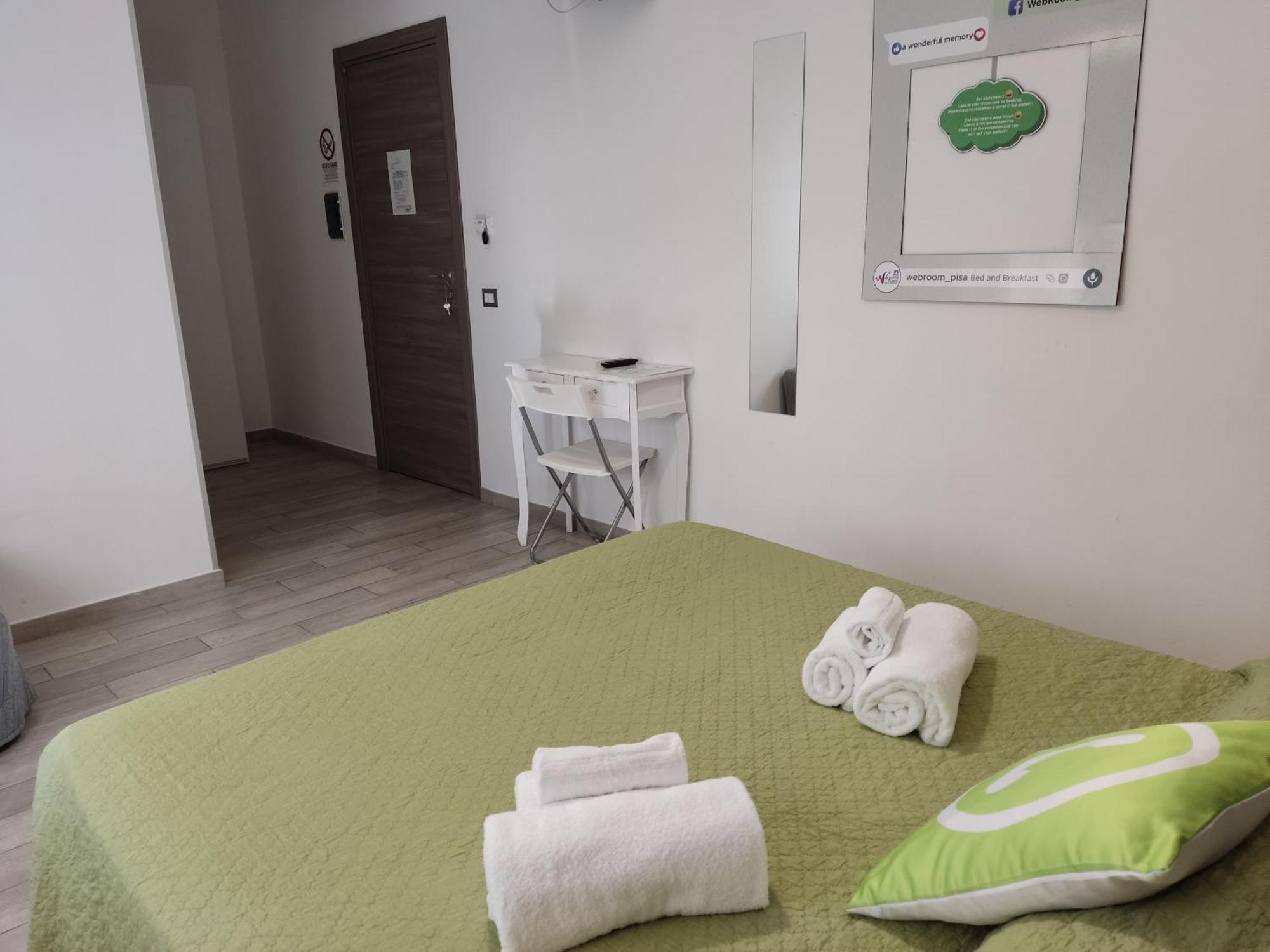 Guest House Web Room 피사 외부 사진