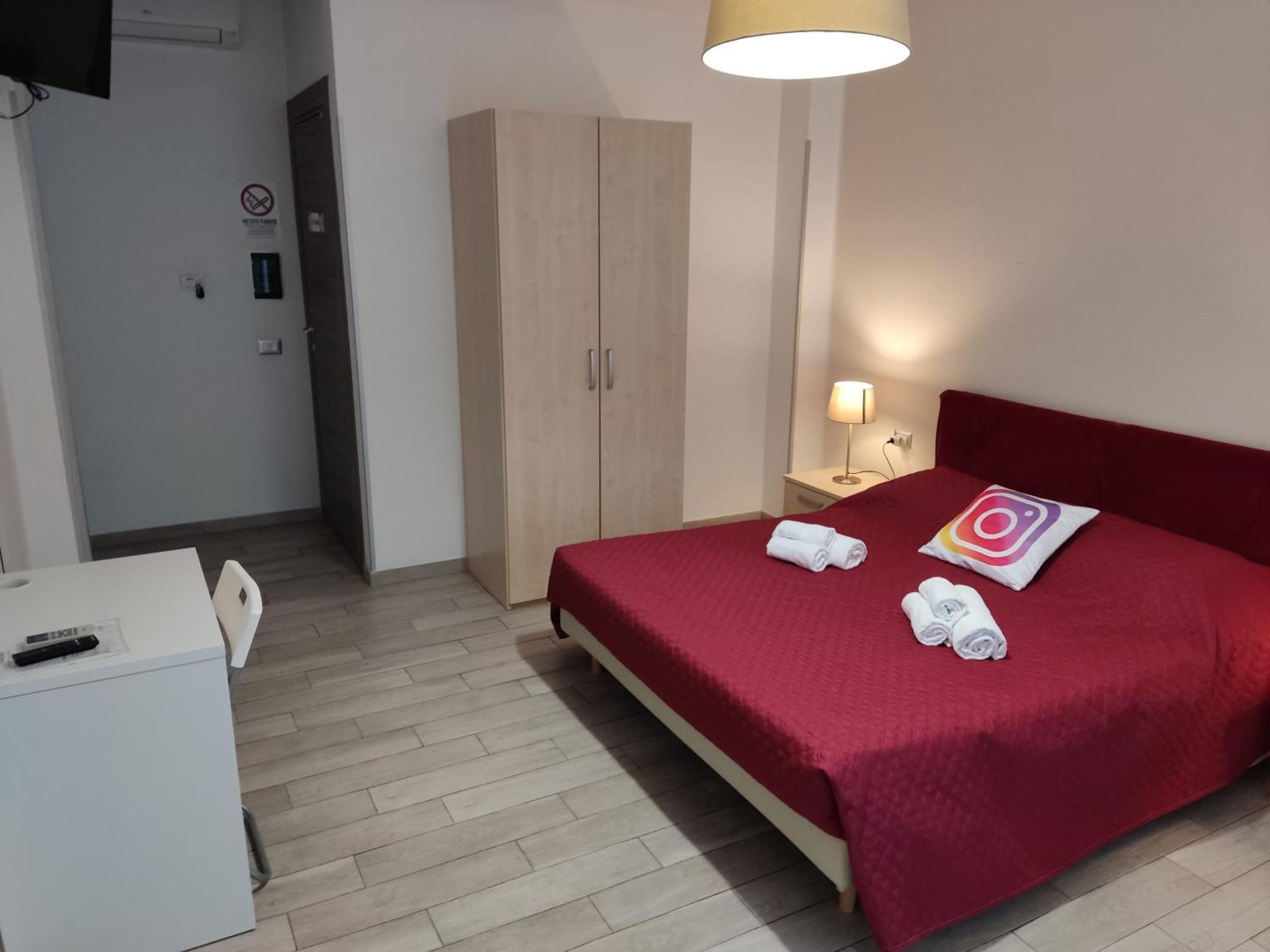 Guest House Web Room 피사 외부 사진